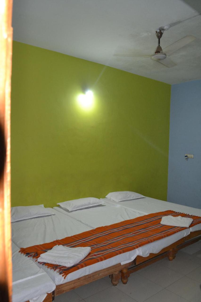 Hotel Maurya Aurangabad  Exteriör bild